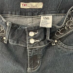 YMI Women's sz 13/14 dark stretch denim low cut with bling jeans y2k